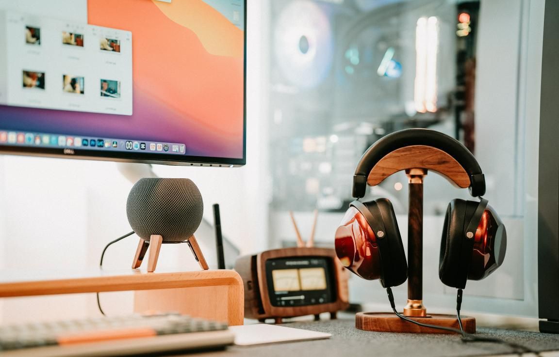 hifiman|馥郁均衡，动圈HIFI大耳的一股清流 HIFIMAN海菲曼 HE-R9试听浅析