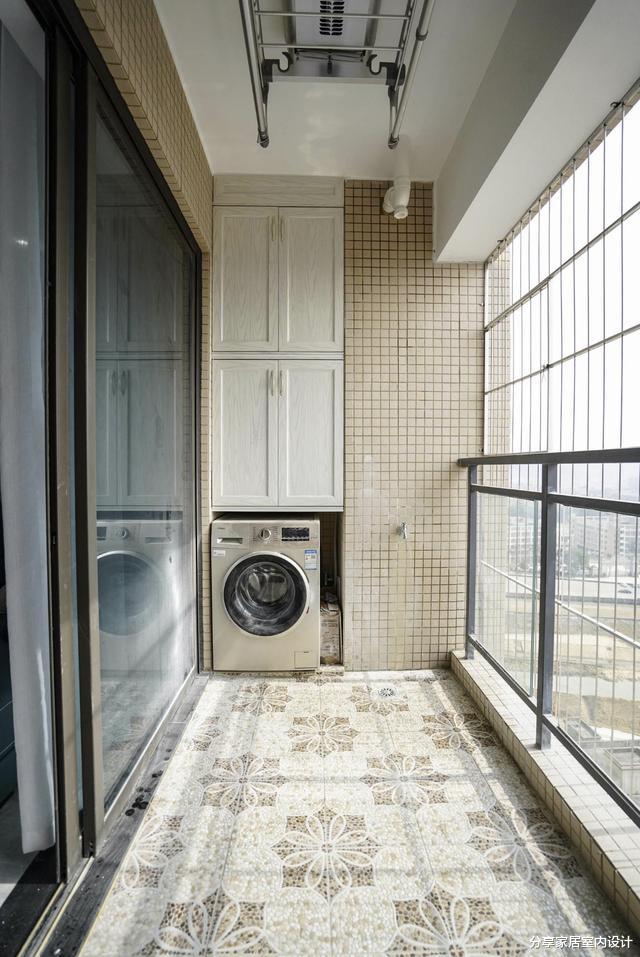 这是我见过装修比较好的88平小三房,全屋淡雅耐看,温馨又舒适!