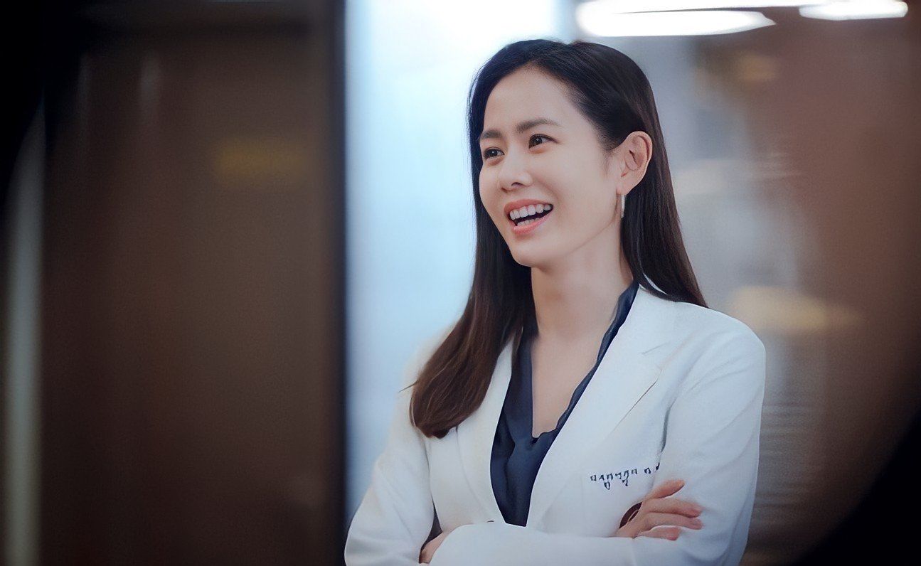 孙艺珍|孙艺珍新剧首发预告，和男主上演心动壁咚，网友：玄彬要吃醋了！