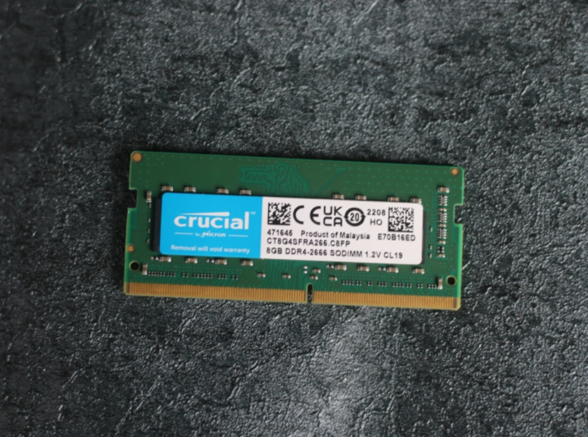 加装英睿达DDR4内存条的快乐，旧电脑也能快到飞起