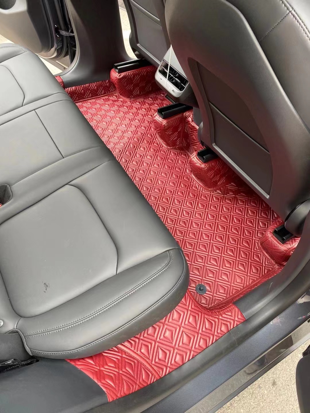 特斯拉|北漂小韩 特斯拉modelY 航空软包效果