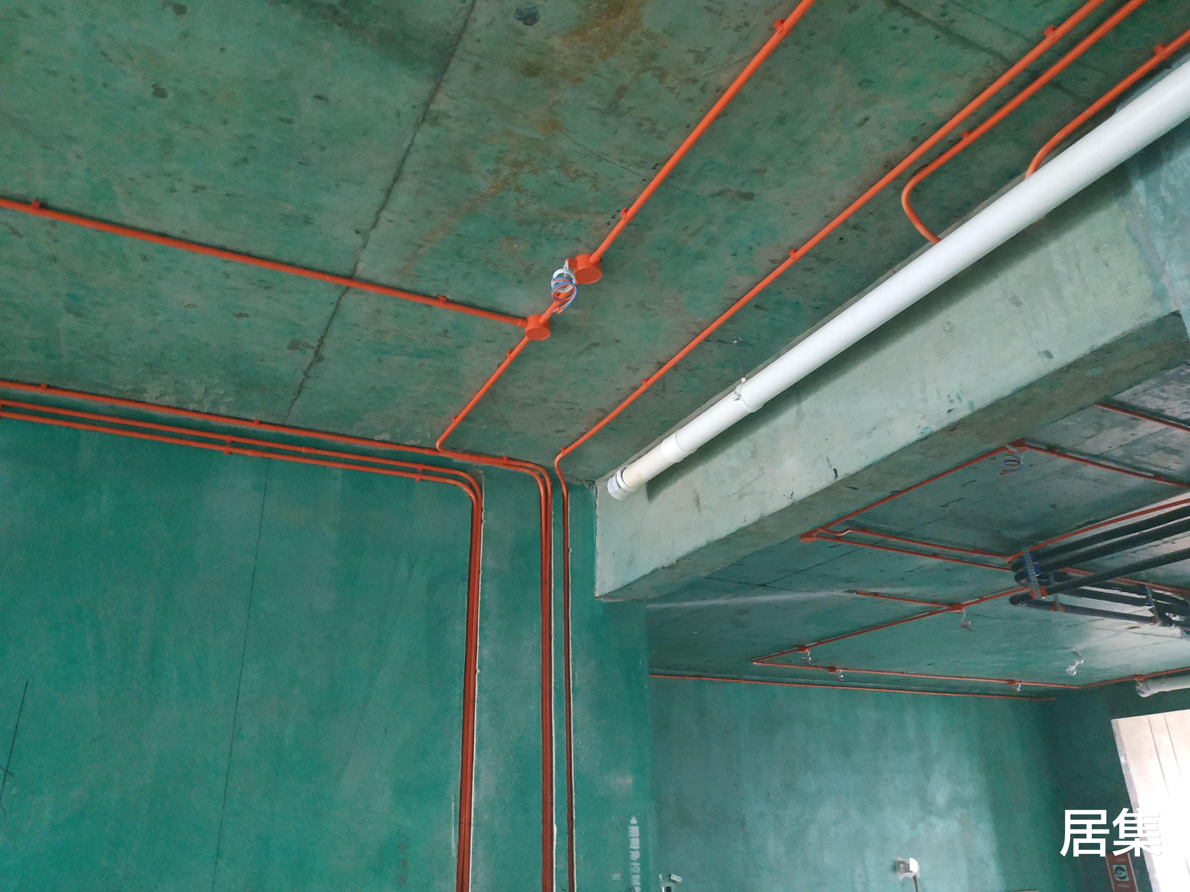水电走顶,是“装修陷阱”还是“行业标准”?听听工头怎么说