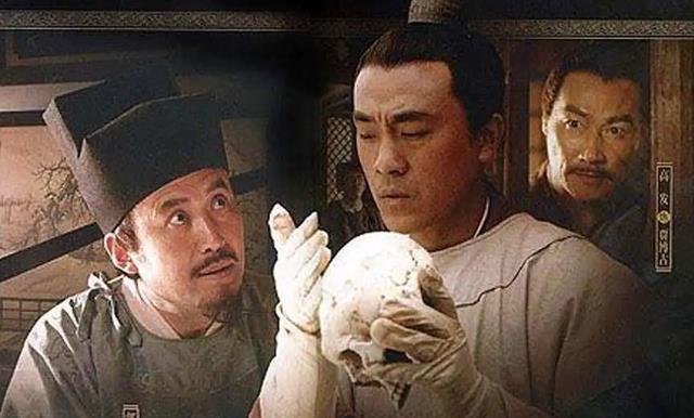 人类指纹的斗和簸箕有什么秘密?它与基因相关吗?能否决定命运?