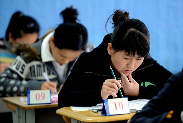 招聘|8月教师招聘已开启，这几点“硬件要求”很重要，非师范生也可报名