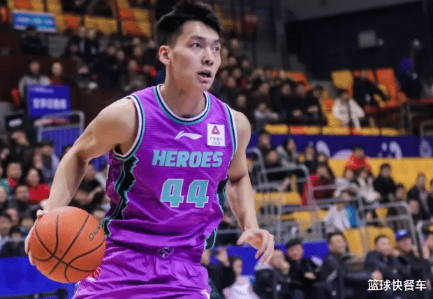 山东男篮|27分钟砍0分0板5犯！山东输球头号罪人 他才是球队第一毒瘤