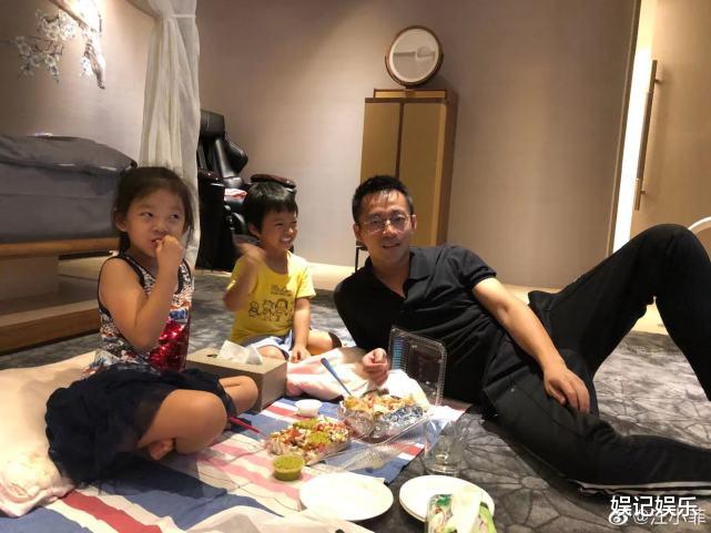 汪小菲|汪小菲曝光与张颖颖约会照，低调官宣两人恋情？女方回应信息量大