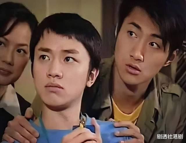 TVB|TVB前知名男星戴假发扮女装!在镜头前搔首弄姿,网友直呼辣眼睛