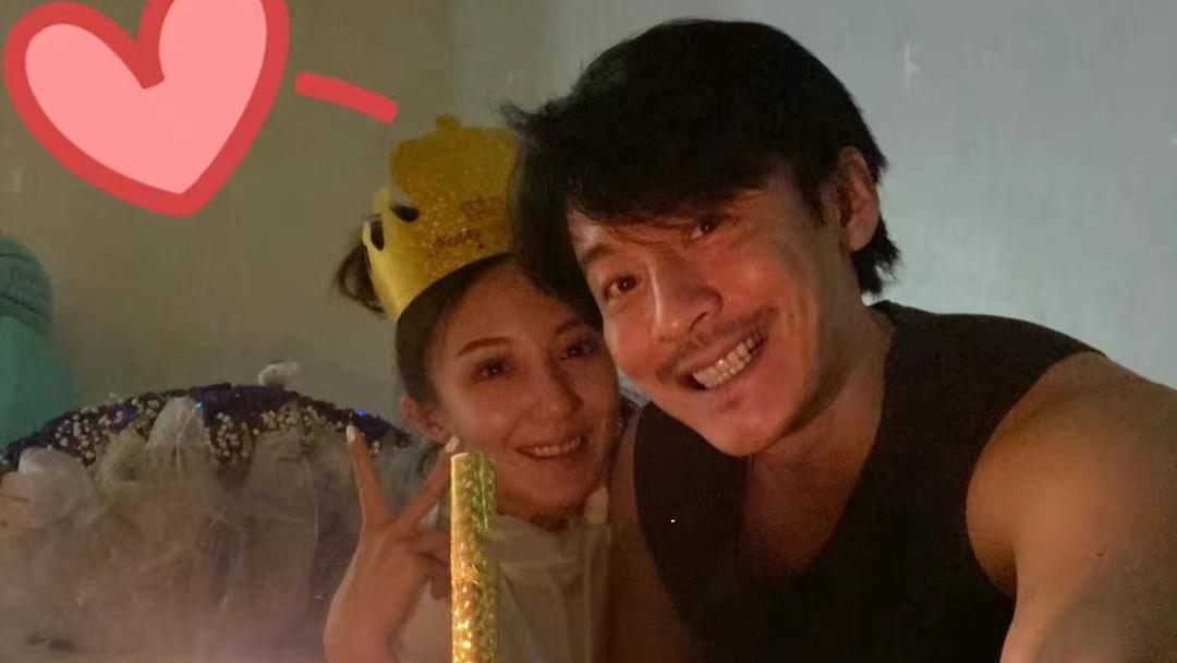 44岁男星家暴视频曝光！掐妻子脖子用木板殴打，女方被打晕浑身伤