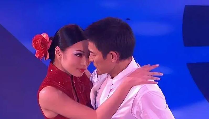 刘德华|赖文慧：一生只为刘德华伴舞，陪伴华仔25年不离不弃，41岁仍未婚