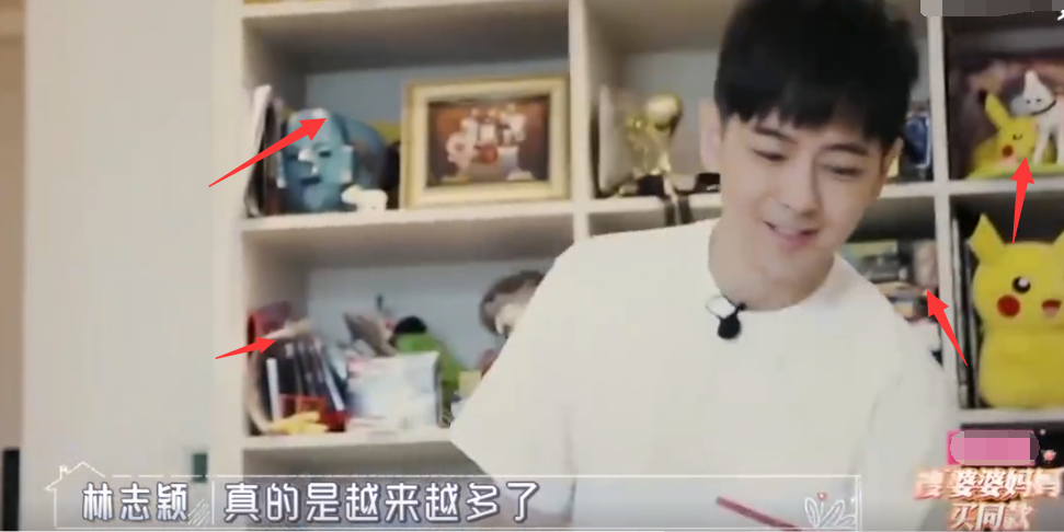 林志颖|林志颖大儿子的房间：目测8个平方，一张床就满了，床头娃娃成堆