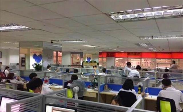 |继996之后，有大佬提出“715”工作制，打工人怼道：干脆724得了