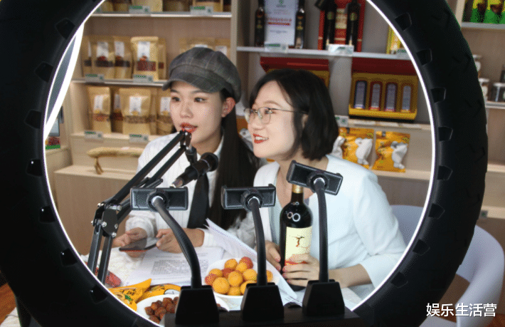 带货|网红曝主播补税,江涛、李佳琦、辛巴一个不落,吴召国数额最大