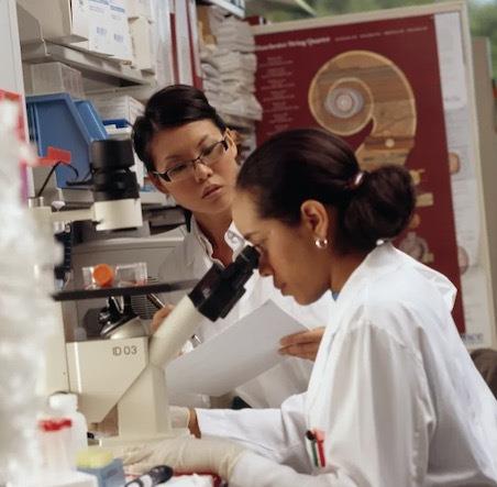 科学家发现能吃掉并消化病毒的微生物!病毒的终极天敌要来了?