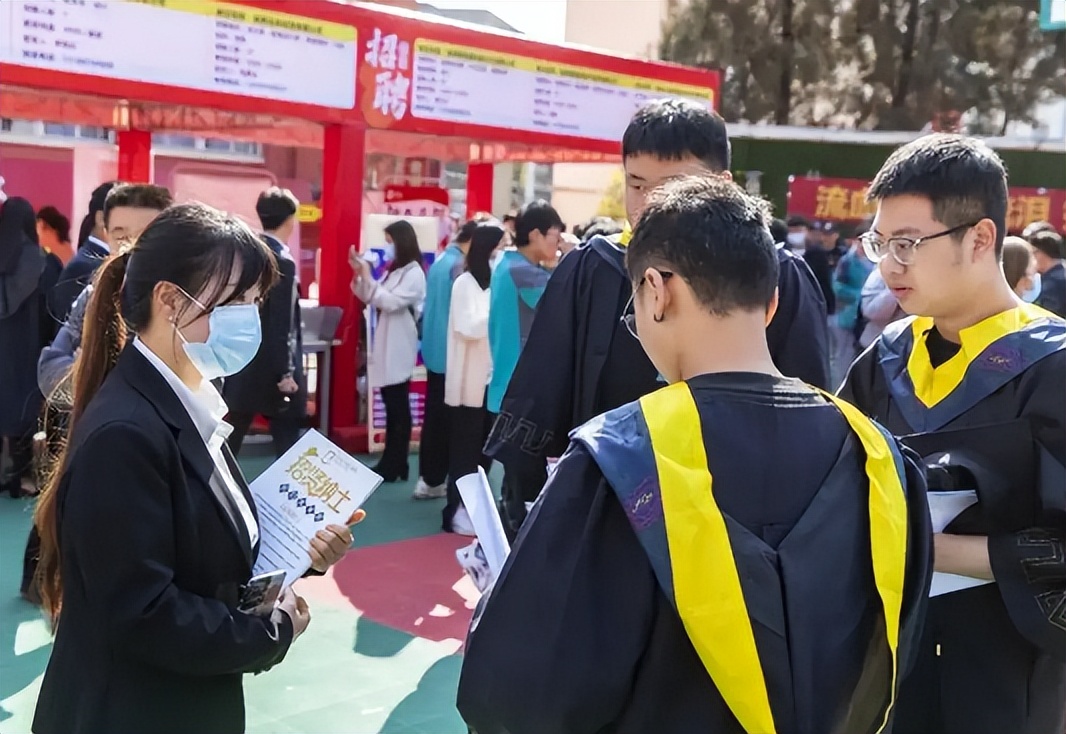 科维托娃|大学生就业疑惑：为啥有些企业不怕劳动仲裁呢？抓住这点很关键