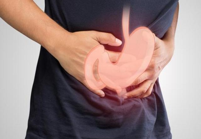 胃癌|17岁高二男孩胃部出现病变，专家感叹：只因家里是做这个的！