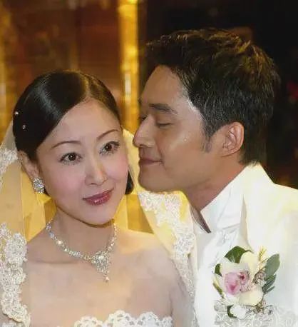 江国宾|欢欢的抛物线人生