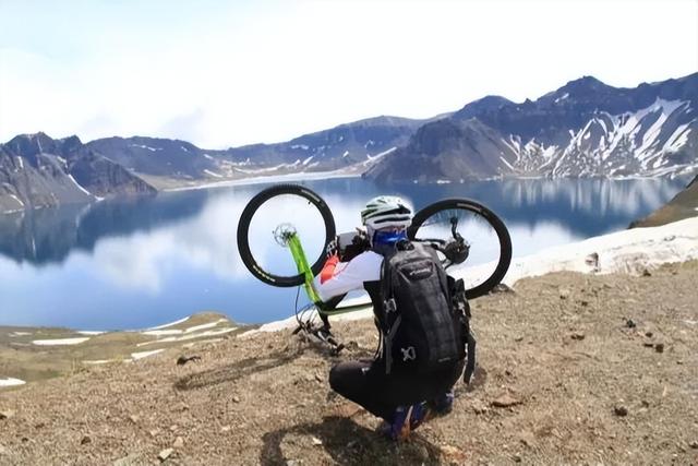 九寨沟|冰雪头条：长白山推出暑期十大网红线路