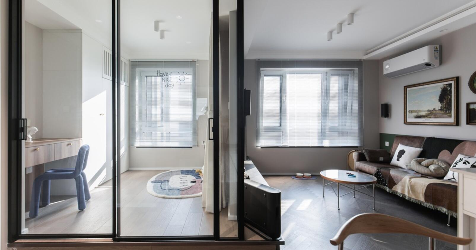 她60㎡小家,称为“装修指南”都不为过,全屋应有尽有,还特宽敞