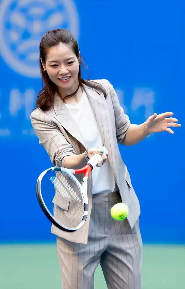 李娜|李娜：婚后从未拜见公婆，不下厨房不叫爸妈，婚姻里开心最重要