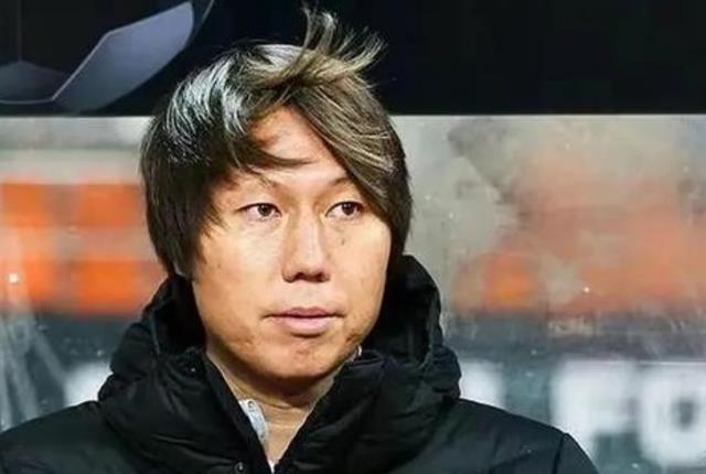 孙兴慜绝杀却哭了,韩国日本晋级,C罗拒绝裁判被批:另有隐情?