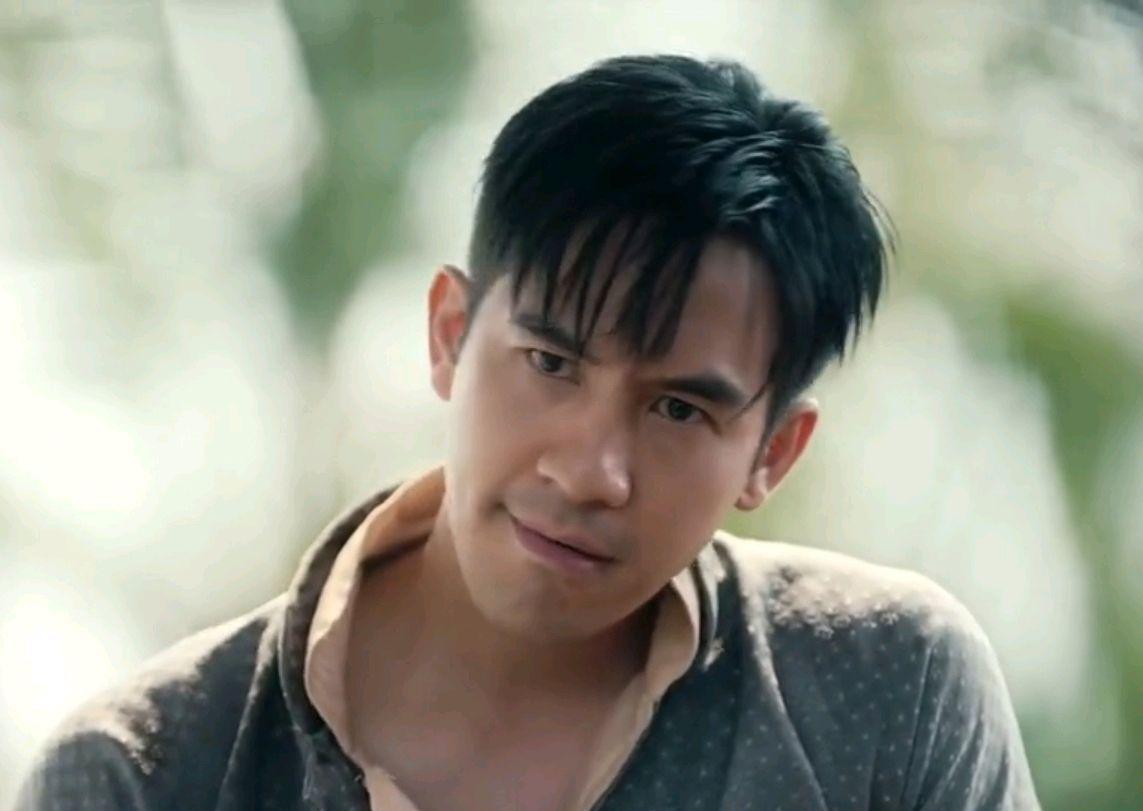 天生一对|还是好看!泰剧《天生一对》电影版,讲述两个人的前世情缘