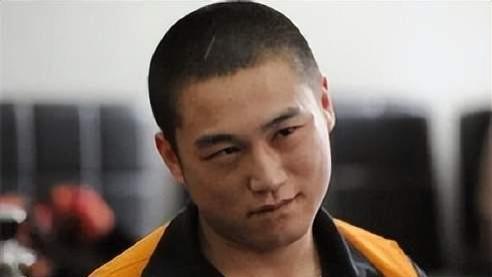 从好学生到杀人犯，90后小伙被判死刑却微笑致谢：他经历了什么？