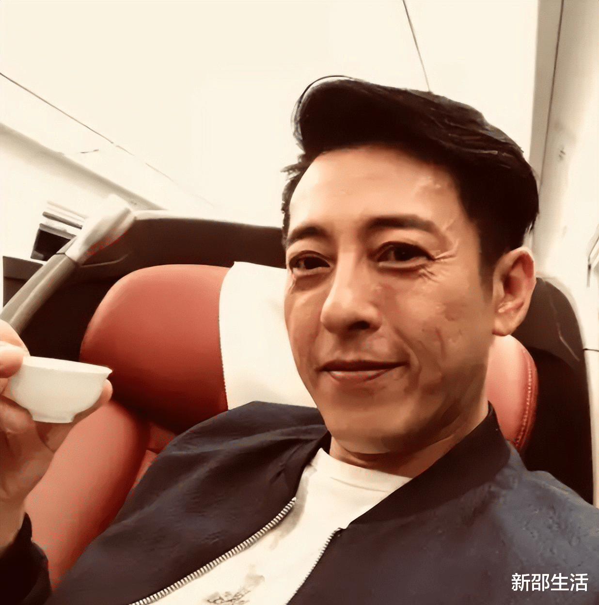 明星|?明星的“无效养生”，天天宣传吃素，依旧眼凸脖子粗，面容凹陷