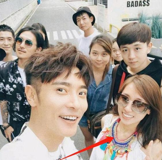 张丹峰|张丹峰证实毕滢已重回自己身边工作,屡次出尔反尔太败好感