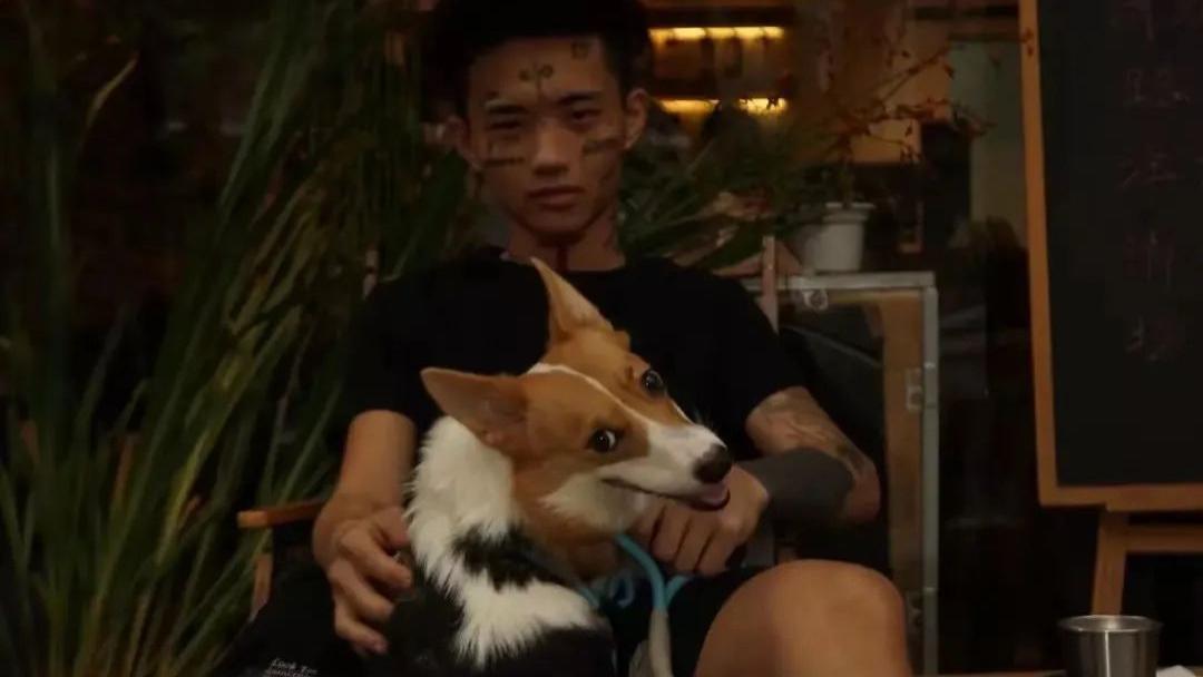 恶行|出轨、PUA、家暴、吸du...某rapper被前女友曝光恶行