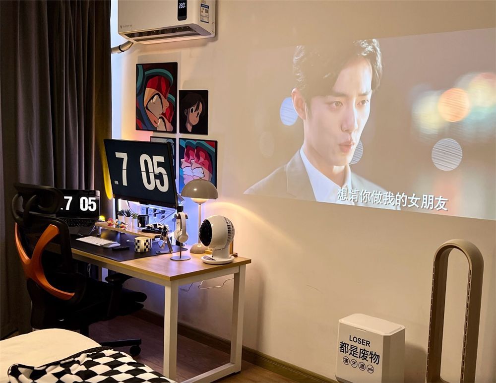 27岁男生改造旧房卧室,堆满杂物的卧室变超爽小屋,前后差别太大