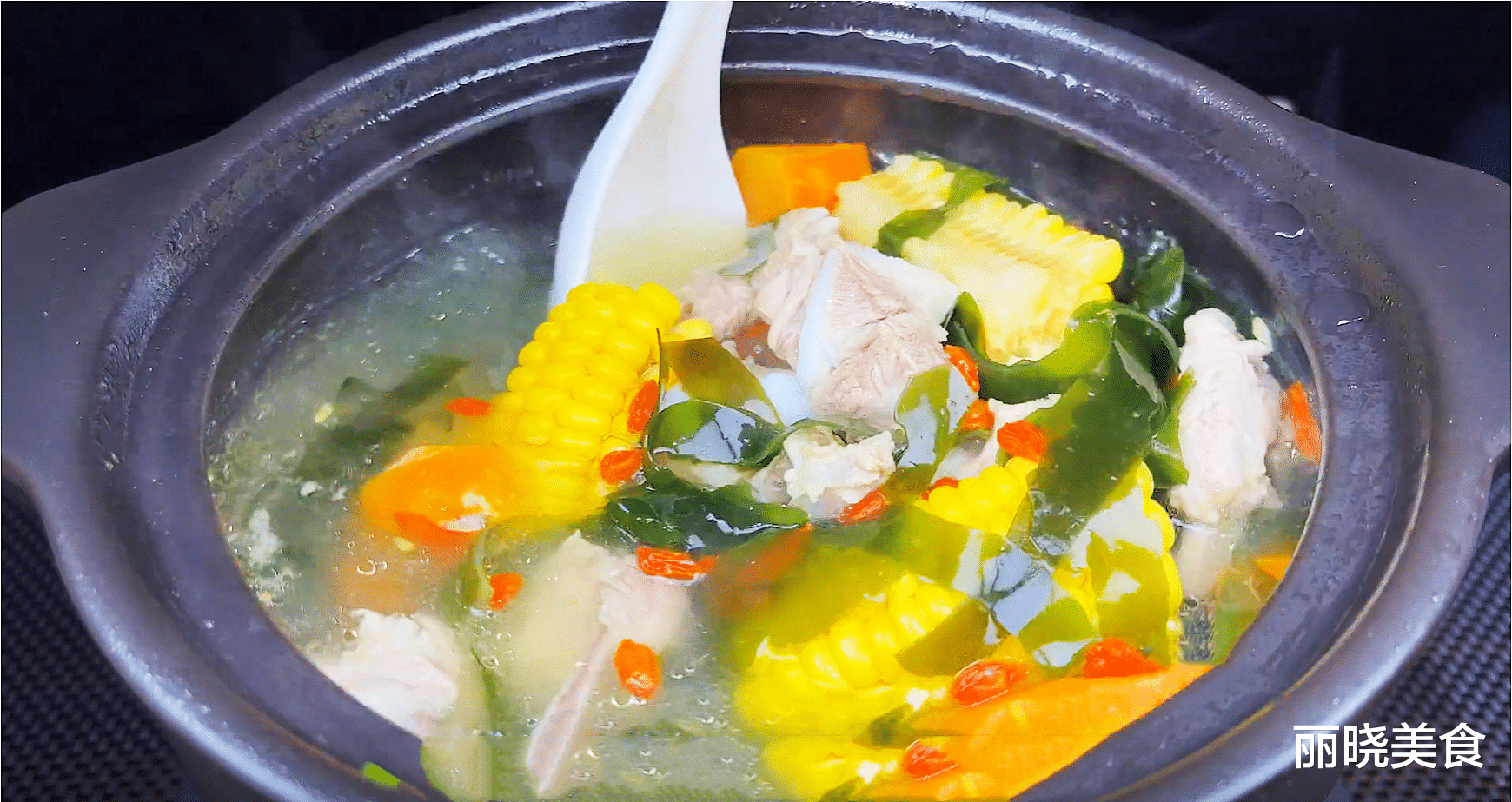 深秋9月要防寒，别忘“吃3物、避2寒”，减寒又去燥，养成好体质