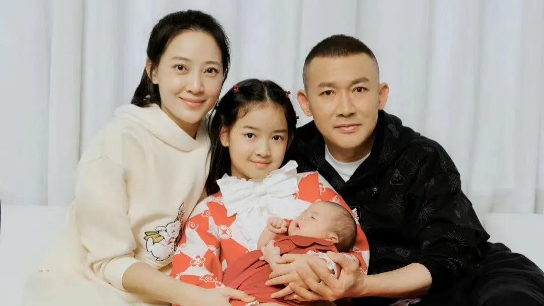 汪小菲|1月8个瓜: 封杀、出轨、嫖娼、互撕，都是大瓜