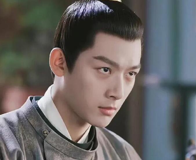 杨紫|杨紫再次回归仙侠剧,全新造型美到让人心动,张晚意饰演男一号