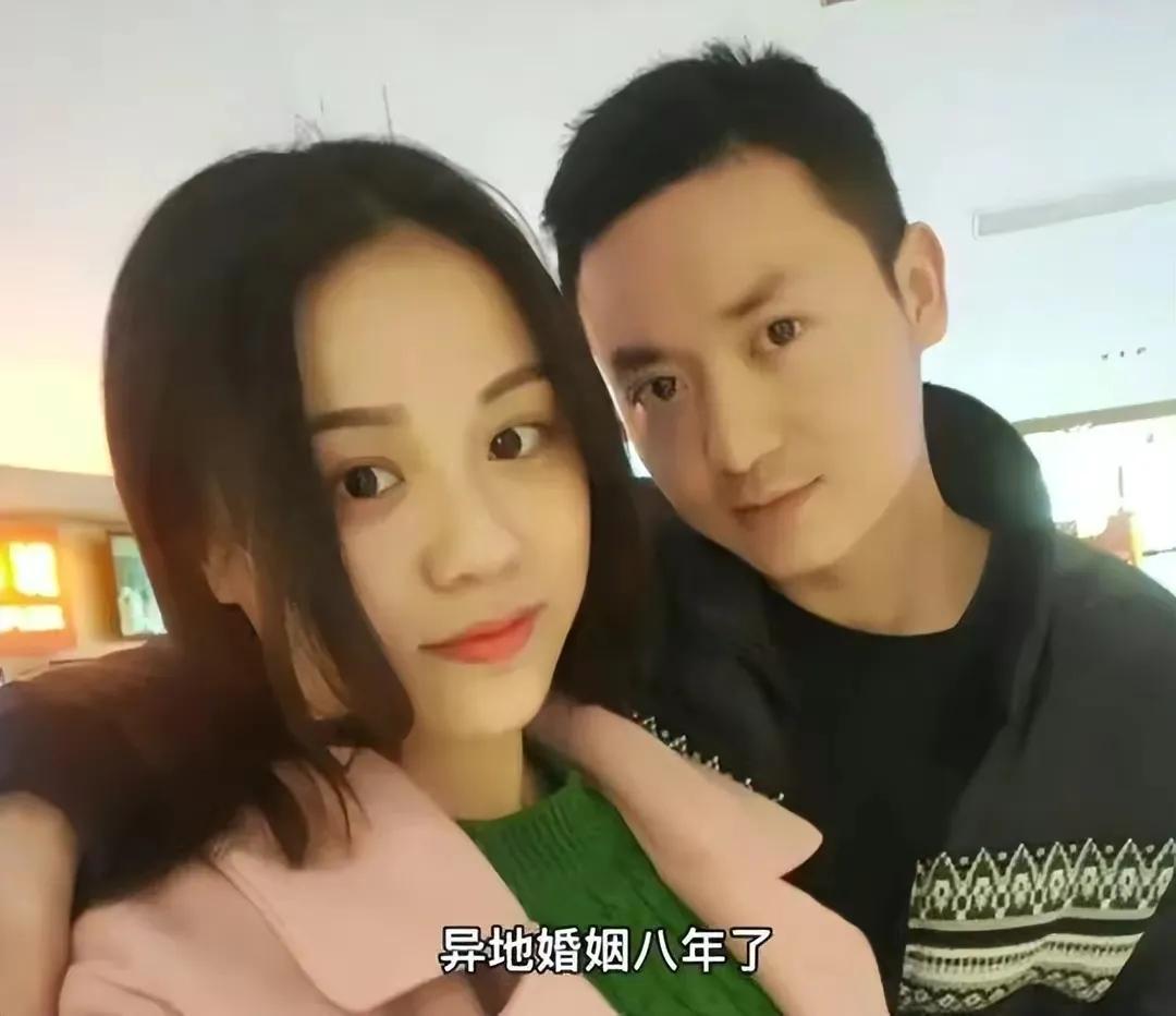 现实版王宝钏! 樊小慧苦等兵哥8年,男方脖子现吻痕,与小三玩方特