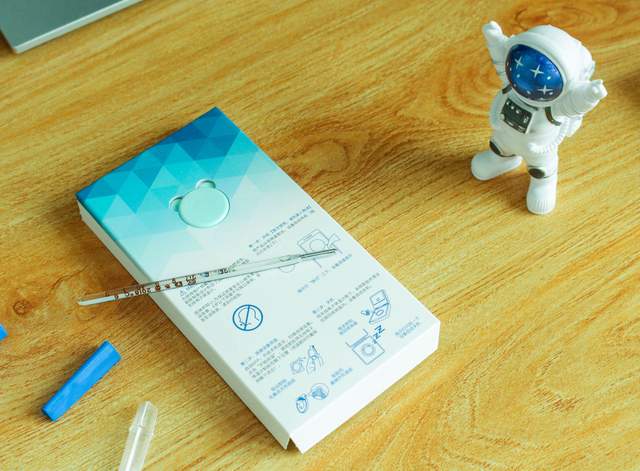 AMD|手机实时监测体温, 宝宝发烧好帮手——刷芯 智能体温计