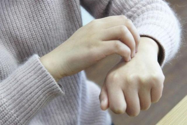 黄芪|肺开始病变时,四肢会有3种异常,你若一个不占,肺病离你还很远