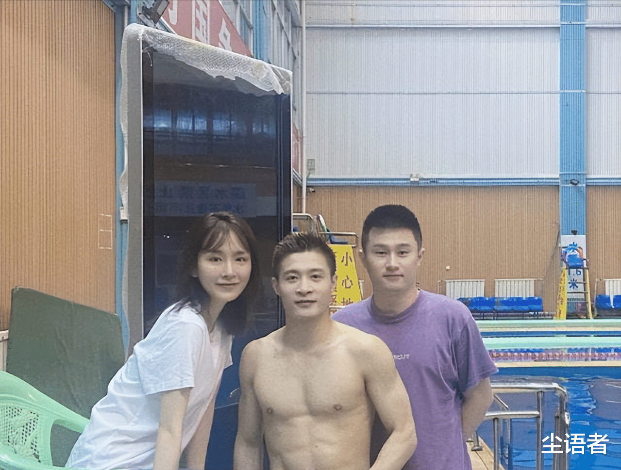 杨健|退役？中国跳水名将发出9个字回应，东奥会领奖时曾把花扔在脚下