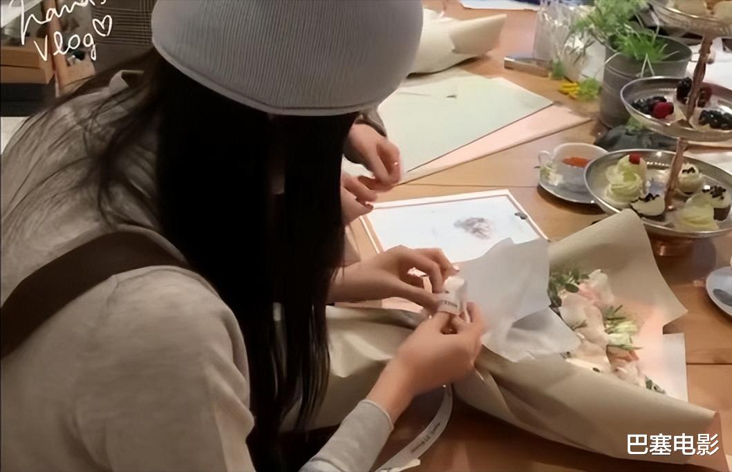 李嫣|星二代留学照曝光:王诗龄贵族范,李嫣朋友多不输王菲,哈利放飞