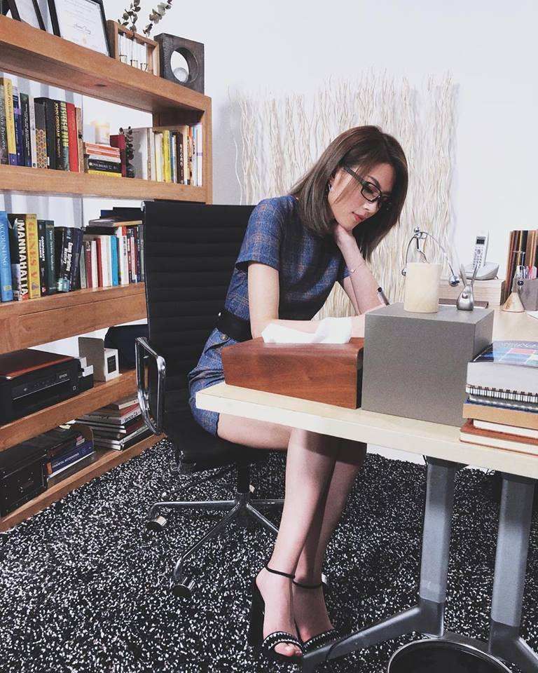 连诗雅|她被誉为“女版陈冠希”，4年换了20任男朋友，如今依旧孤身一人