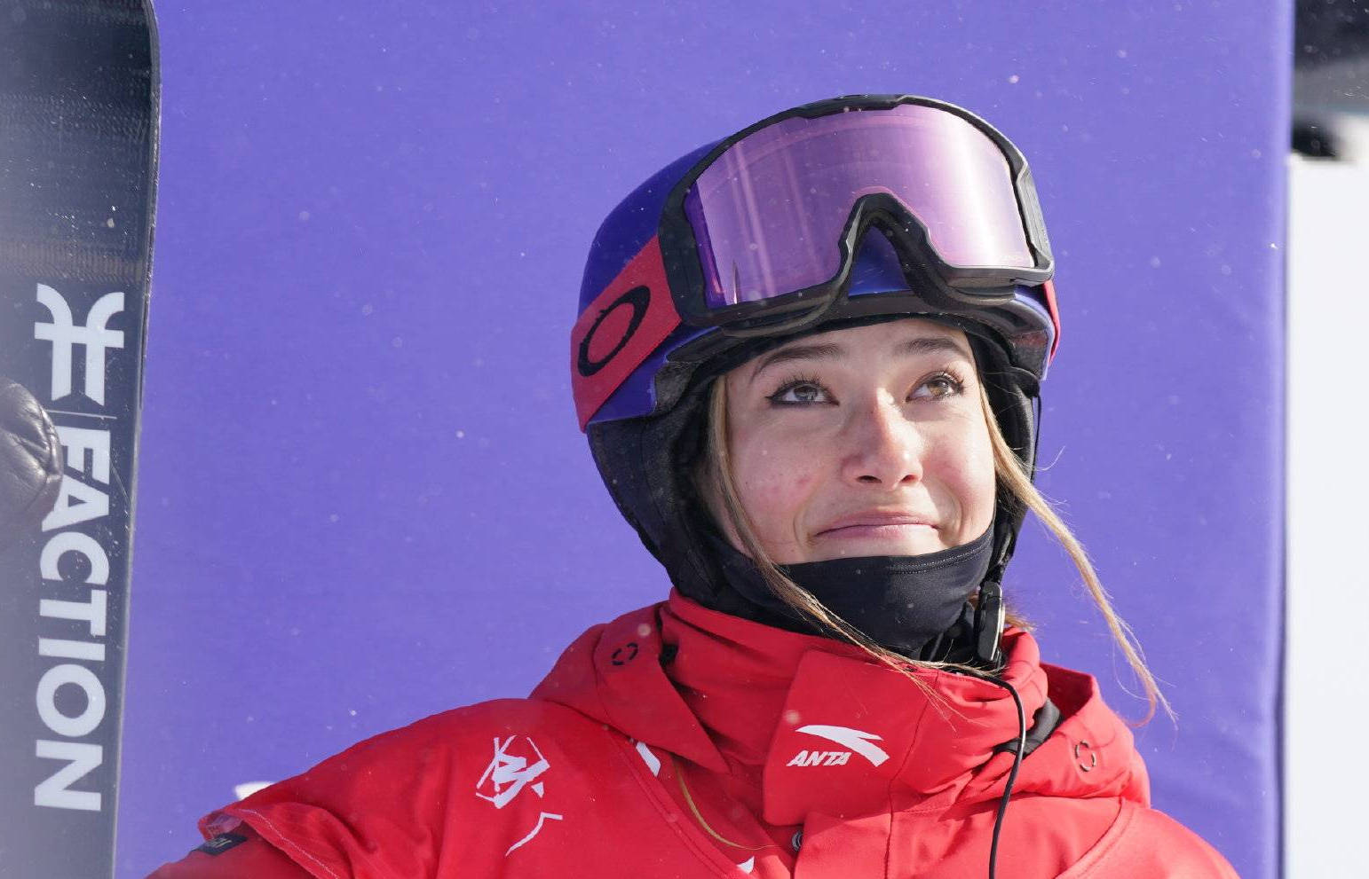 谷爱凌|谷爱凌成功进入娱乐圈!李冰冰、谢霆锋、景甜等夸赞,资质确不错