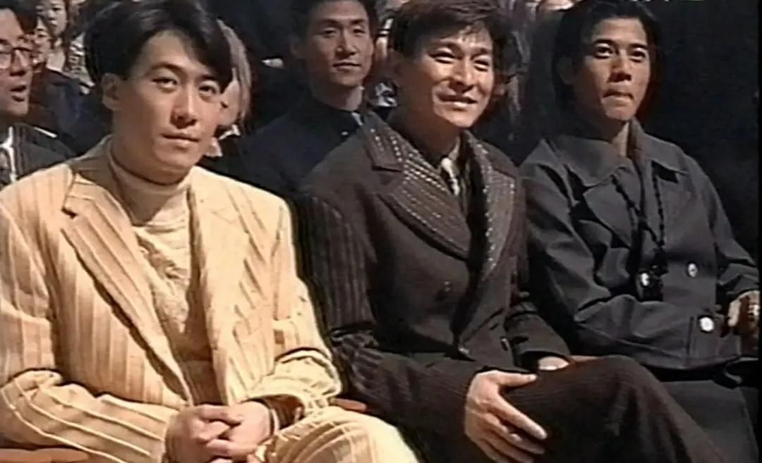 流行|香港最火乐坛盛宴沦为娘炮秀?是港乐的堕落?还是戏子误国