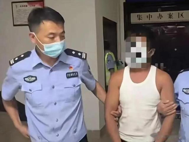 郑州二七警方金水源派出所多策并举打造社会治安防控体系