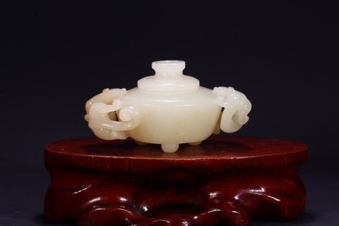 紫砂|旧藏：和田玉雕螭龙茶壶