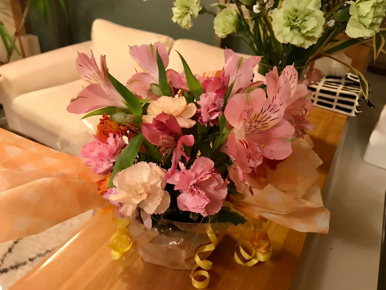 65岁日本主妇晒私生活爆红!独居23年,仅高中学历,60万网友羡慕
