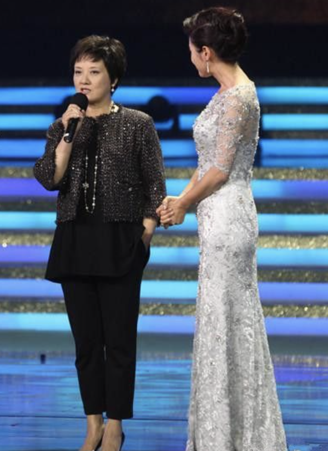 赵奕欢|被身高“拖后腿”，身材却很好的10位女星，不用遮遮掩掩谎报身高