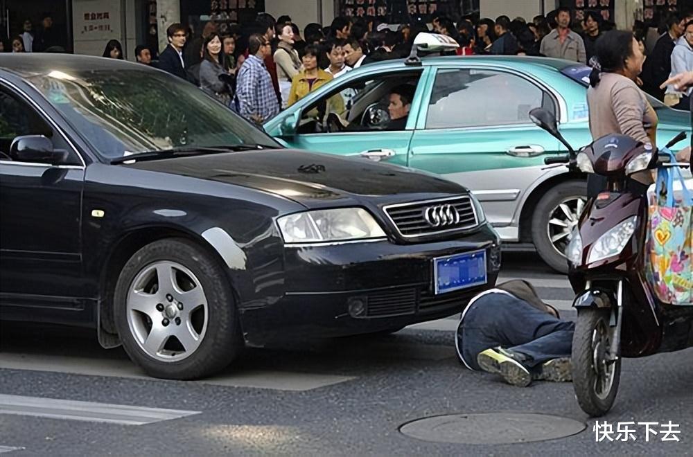 四川一男子遭遇车祸,6分钟之内被三辆车先后碾压,最终不幸身亡