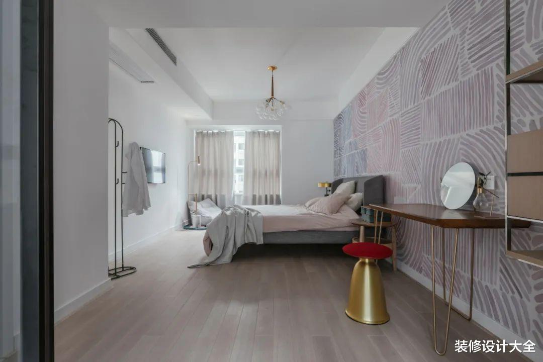 119㎡简约轻奢，简单的空间，轻奢的软装，营造华丽舒适感！