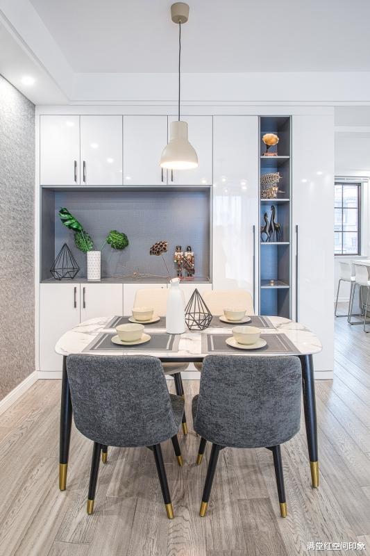 餐厅除了放酒柜,还有什么更高级的设计?