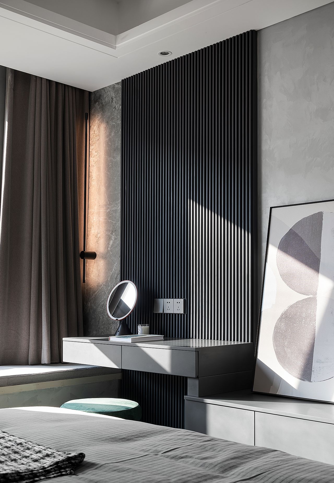 180㎡简约三居室，设计简洁，低调奢华