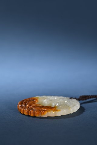 和田玉籽料|和田玉籽料双龙戏珠璧